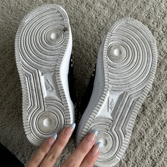 Nike Air Force 1 ‘07 Star Studded Black and Gold - Picture 4 of 4